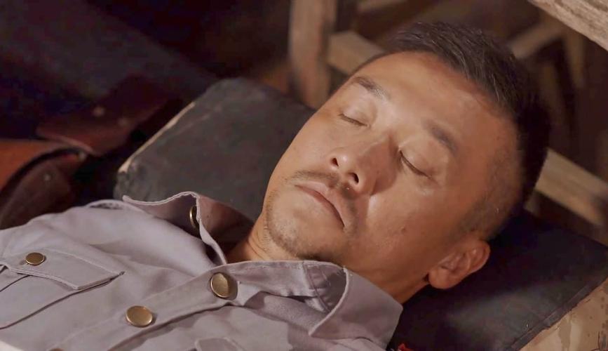 伦理小说在线阅读:禁忌爱恋与人性纠葛的深度探寻